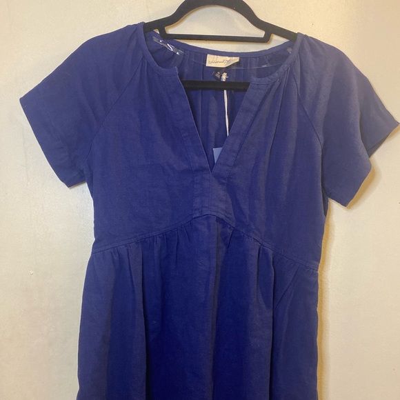 Universal Thread Blue Women’s Top - Picture 2 of 5